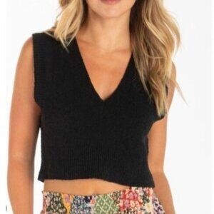 NWOT Natural Life Ava V-neck Sweater Vest -Black, Womens XS, cropped soft fuzzy